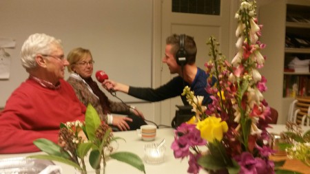 Jan en Dini in de ether